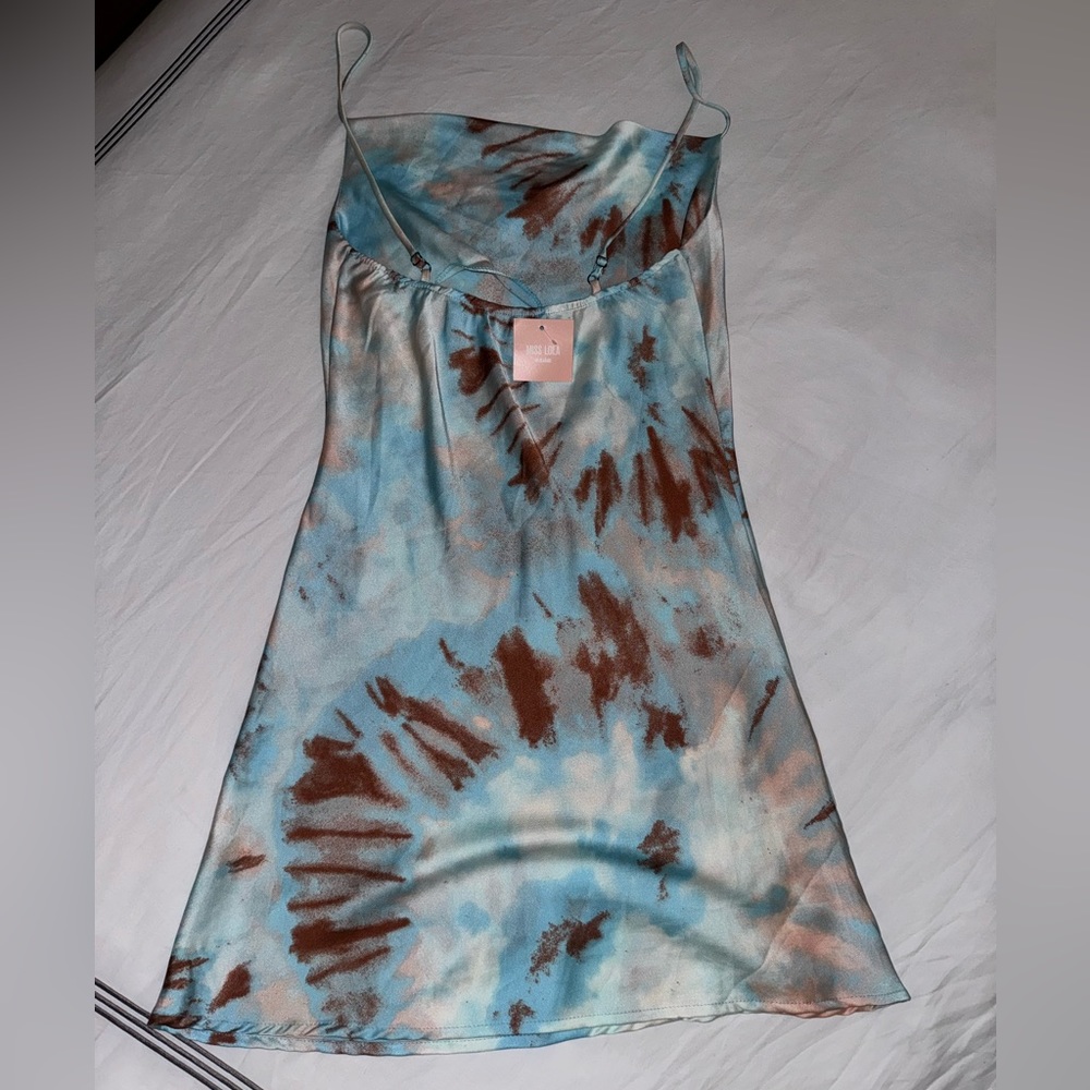Tie dye print dress NWT - Picture 3 of 4